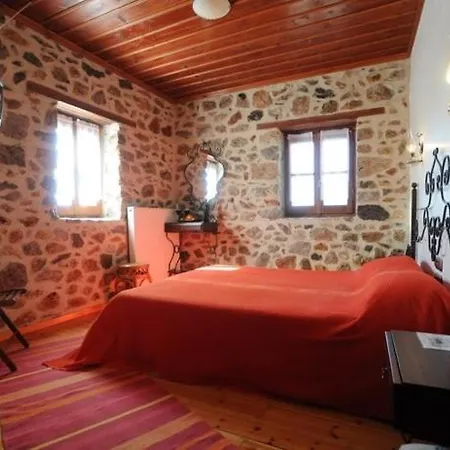 Aposkepos Hotel 3*